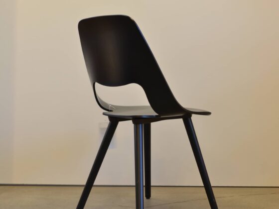 M-Studio Reiter Altenmarkt | Vitra Tip Ton Stuhl image 35