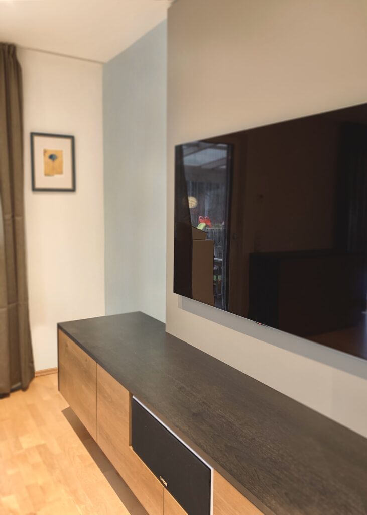 TV Board aus der hauseigenen Tischlerei Reiter Altenmarkt