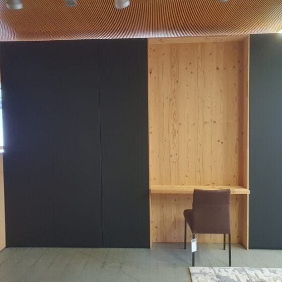 Tischlerei Abverkaufskasten Abverkauf Ausstellungsraum M-Studio Reiter