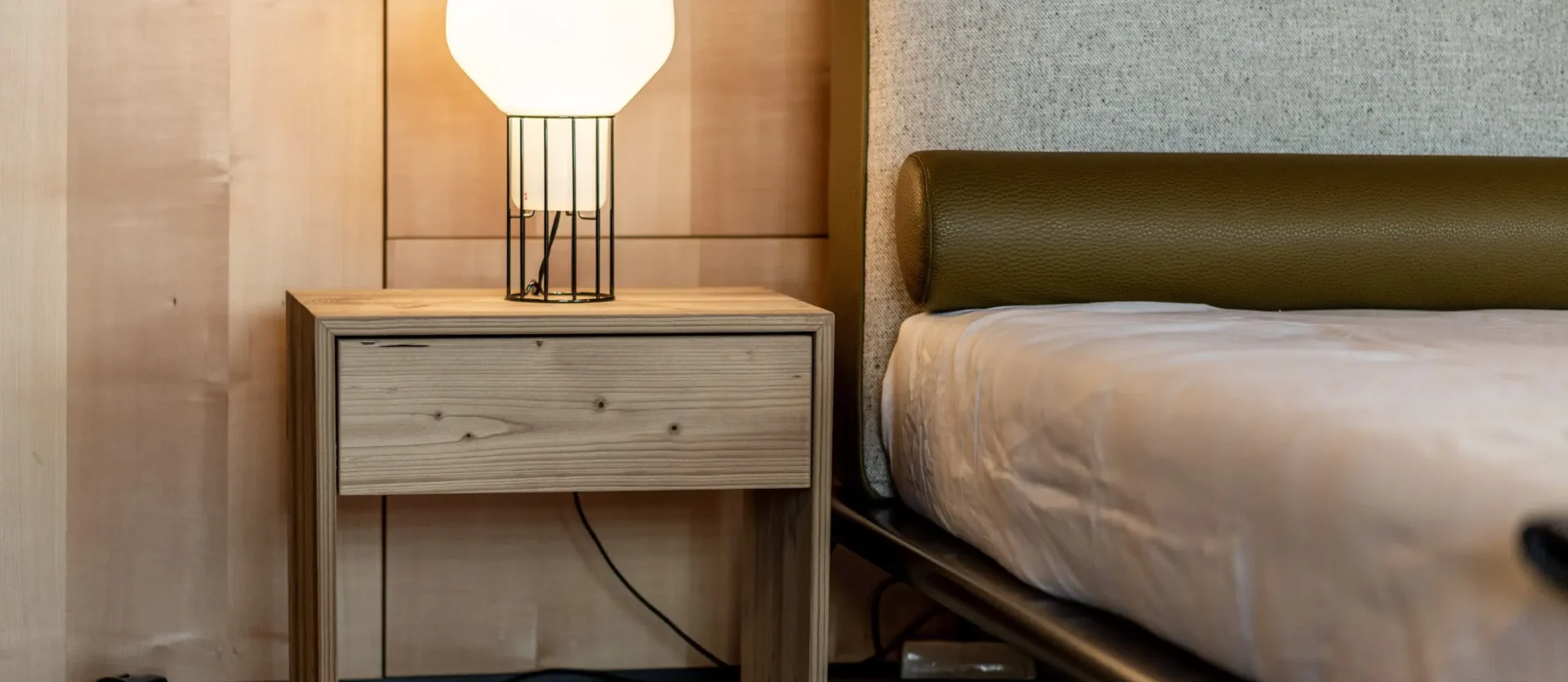 M-Studio Reiter Abverkauf Bett Due Poliform