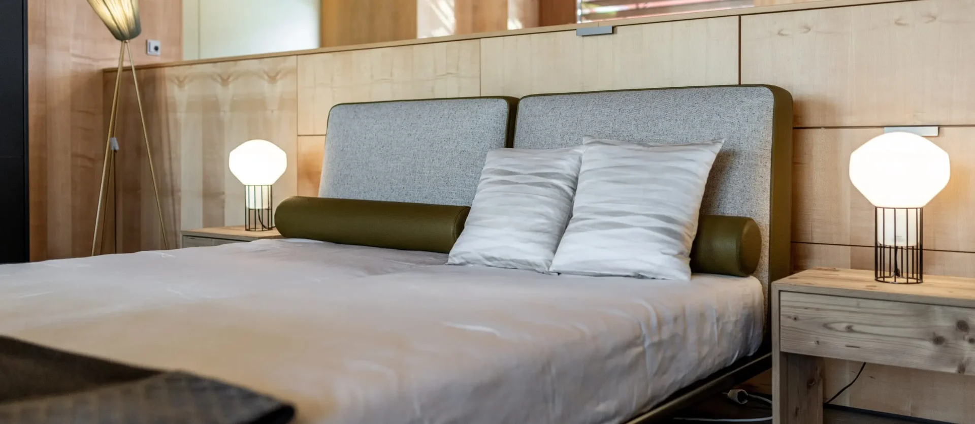 Poliform Abverkauf Bett Due