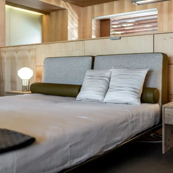 Poliform Abverkauf Bett Due