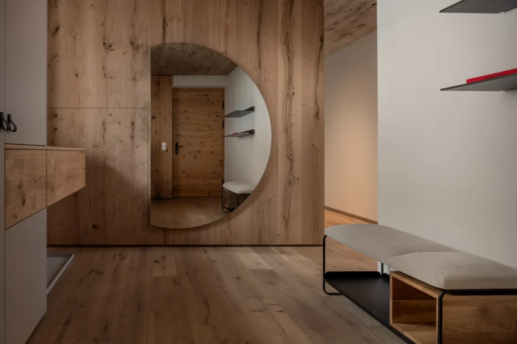 garderobe mit runden Spiegel