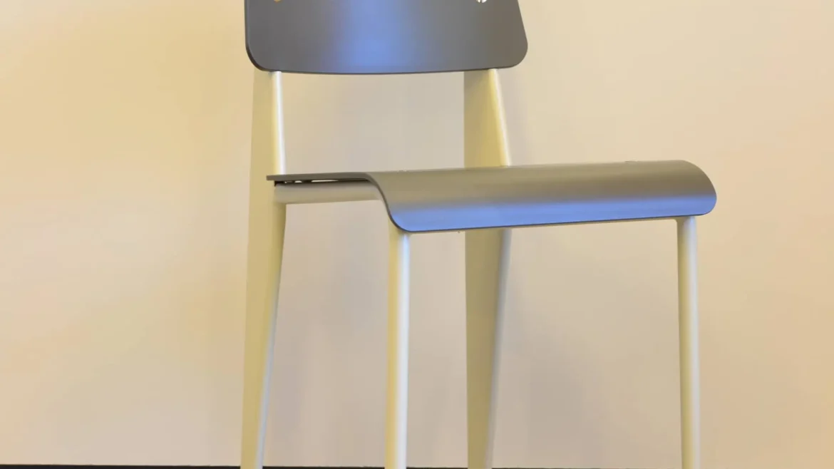 M-Studio Reiter Altenmarkt | Vitra Tip Ton Stuhl image 18