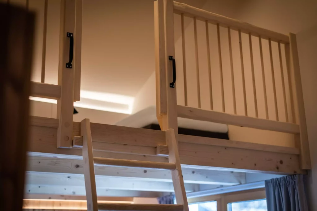 Pirl-Galerie mit schlöafgelegenheit