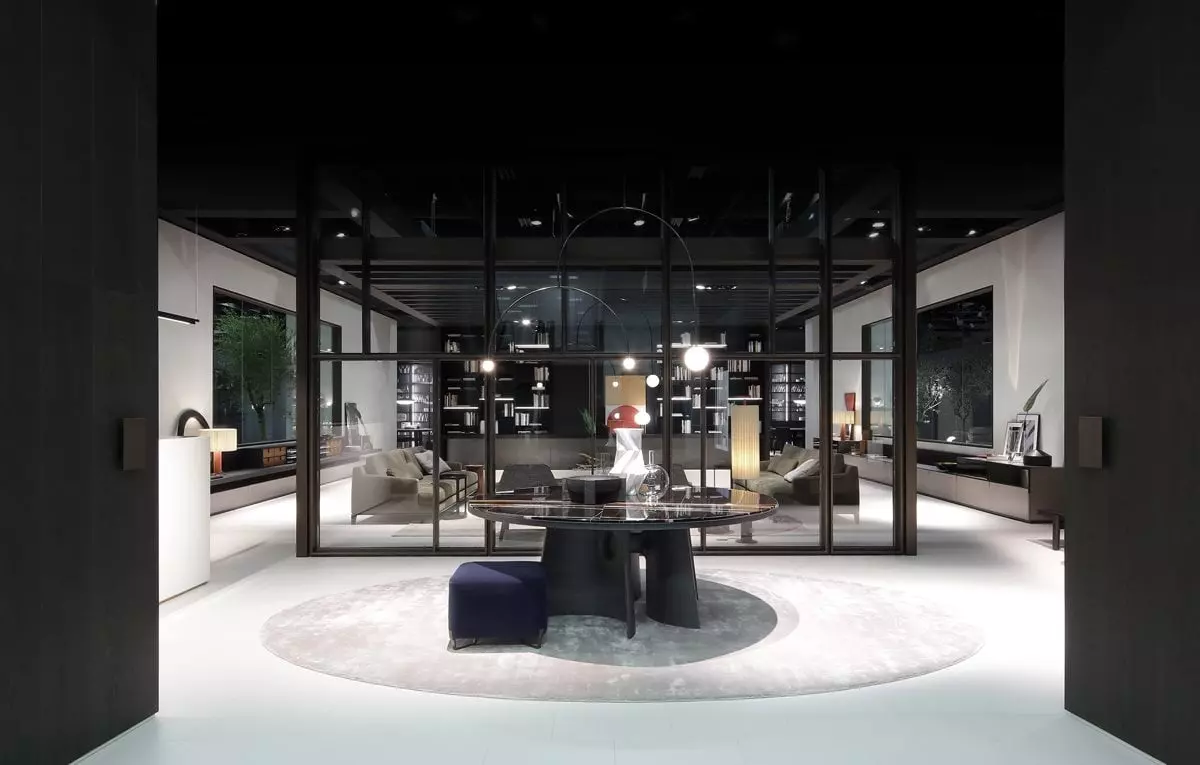 Moderner Wohnraum mit Poliform Tisch und Varenna Küchenzeile, offene Raumlösung mit Lounge und Designermöbeln in