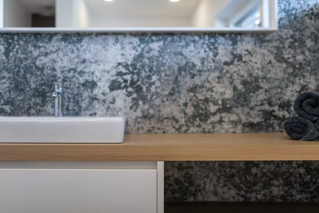 Duschbereich Badmöbel M-Studio Reiter Tischlerei